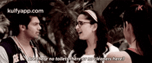 Are  There No Toilets Or No Cleaners Here?.Gif GIF - Are There No Toilets Or No Cleaners Here? Anushka Shetty Aarya GIFs