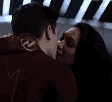 The Flash Soulmates GIF - The Flash Soulmates Chemistry GIFs