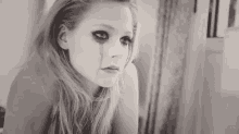 Avril Lavigne Sad GIF - Avril Lavigne Sad Cry GIFs