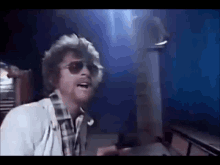 jeff lynne video glitch singing