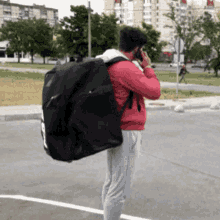 Backpack Bag GIF - Backpack Bag Huge GIFs
