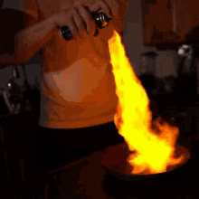 Cooking With Flame The King Of Random GIF - Cooking With Flame The King Of Random Burning GIFs