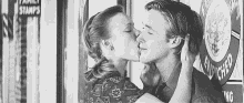 Ryan Gosling Kiss GIF - Ryan Gosling Kiss GIFs