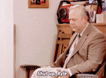 Chris Pratt Parks And Rec GIF - Chris Pratt Parks And Rec Shut Up Kyle GIFs