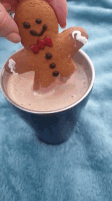 Gingerbread Hot Tub Xmas GIF - Gingerbread Hot Tub Xmas Christmas GIFs