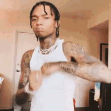 Dancing With My Arms Swae Lee GIF - Dancing With My Arms Swae Lee Xset GIFs