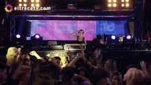 bailando dj fiesta club nocturno dancing bailando dj fiesta club nocturno dancing