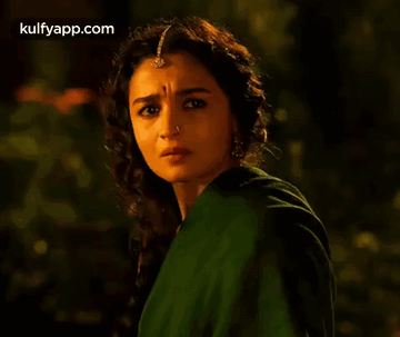 Alia Bhatt As Sita From Rrr Movie.Gif GIF - Alia bhatt as sita from rrr  movie Alia bhatt Aliabhatt - Discover & Share GIFs