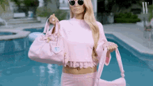 Paris Hilton Bags GIF - Paris Hilton Bags GIFs