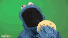 Cookie Monster GIF - Cookie Monster Chomp GIFs