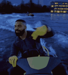 Drake Investcritiques GIF - Drake Investcritiques GIFs
