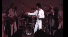Elvis Presley Concert GIF - Elvis Presley Concert Dance GIFs