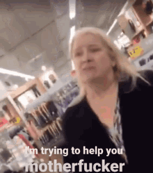 Crazy Lady Im Trying To Help You GIF - Crazy Lady Im Trying To Help You Motherfucker GIFs