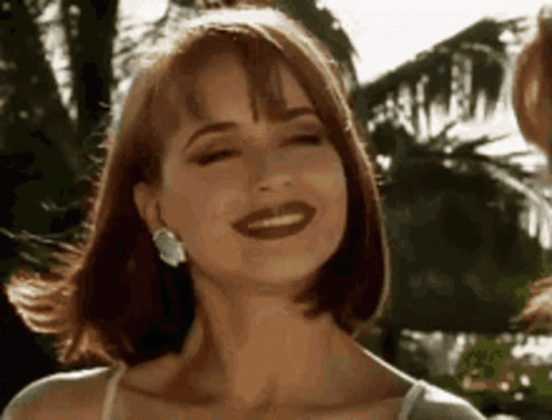 Paola Bracho Gabriela Spanic GIF - Paola Bracho Gabriela Spanic La Usurpadora GIFs