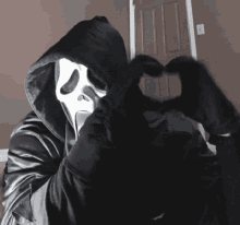 Ghostface Scream Mask GIF - Ghostface Scream Mask Hello - Discover ...