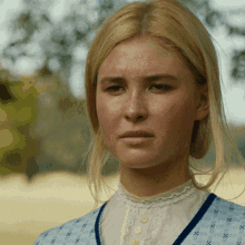 What Is This Elsa Dutton GIF - What Is This Elsa Dutton Isabel May GIFs