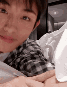 Winwin Gif