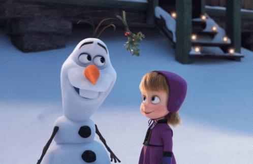 Olafs Frozen Adventure Mistletoe GIF - Olafs Frozen Adventure Olaf Mistletoe GIFs
