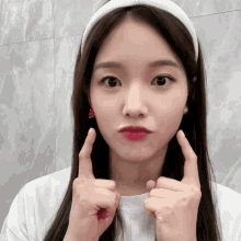 Lee Soojin Weeekly Gif Lee Soojin Soojin Weeekly Discover Share Gifs