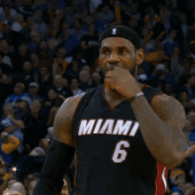 Lebron James Gif Lebron James Discover Share Gifs Lebron James Gif Lebron James Discover Share Gifs