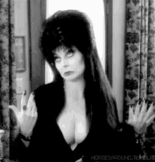 Elvira Make Faces GIF - Elvira Make Faces Sarcasm GIFs