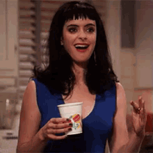 Excited Then Oh GIF - Dont Trust The Bitch In Apartment23 Krysten Ritter Chloe GIFs