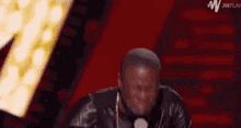 Kevin Laughing Gifs Tenor Kevin Laughing Gifs Tenor