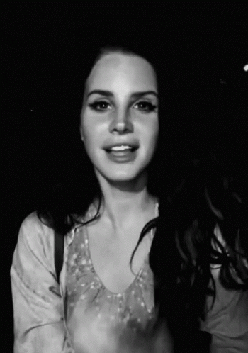 Lana Del Rey Blowing You A Kiss GIF - Lana Del Rey Kiss Blowing A Kiss -  Discover & Share GIFs