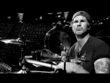 Chad Smith Drummer GIF - Chad Smith Drummer Playing Drums GIFs