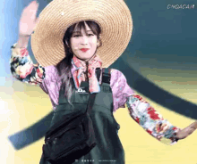 유지애 농부 춤 무대 모자 러블리즈 GIF - Yoo Jiae Farmer Dance GIFs
