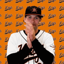 clap steveklimek clapping clapping hands orioles