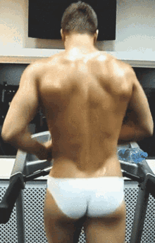 Working Out Mens Bikini Briefs GIF - Working Out Mens Bikini Briefs Running GIFs
