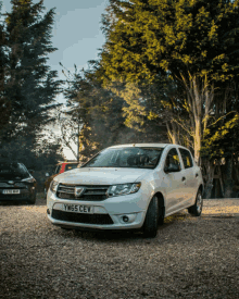 Good News Dacia Sandero GIF - Good News Dacia Sandero Sandy Boi GIFs