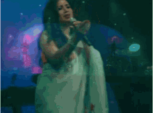 Singer Shreyaghoshal GIF - Singer Shreyaghoshal Concert GIFs