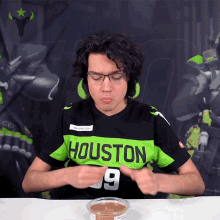 Chewing Hydration GIF - Chewing Hydration Outlaws GIFs
