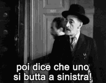 Poi Dice Che Uno Si Butta A Sinistra! GIF - Toto A Sinistra Toto Ei Re Di Roma GIFs