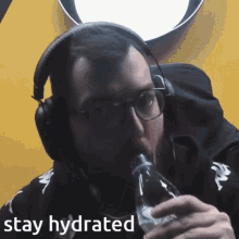 Fata Stay Hydrated Water GIF - Fata Stay Hydrated Water GIFs
