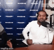You Aint Got The Answers Man Kanye West GIF - You Aint Got The Answers Man Answers Kanye West GIFs
