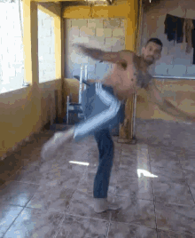 Capoeira Curiango GIF - Capoeira Curiango GIFs