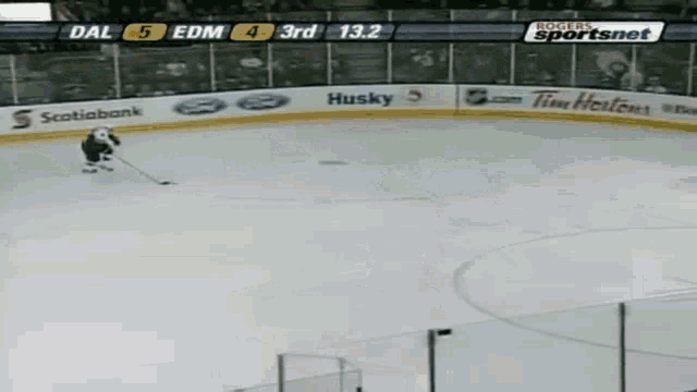 patrik-stefan-empty-net-fail-hockey-fail