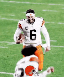 Cleveland Browns Baker Mayfield GIF - Cleveland Browns Baker Mayfield Myles Garrett GIFs