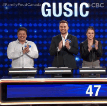 Clap Hands Family Feud Canada GIF - Clap Hands Family Feud Canada Clapping GIFs