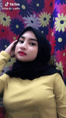 Tiktok Hijab GIF - Tiktok Hijab Busty GIFs