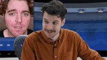Chuckling Benedict Townsend GIF - Chuckling Benedict Townsend Youtuber News GIFs