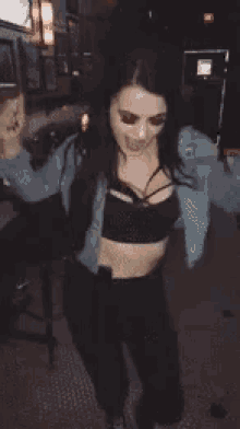 White Girl Two Step Dance GIF - Two Step White Girl Dance Two Step Dance GIFs