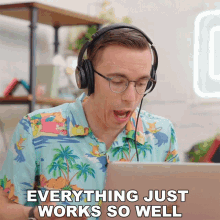 Everything Just Works So Well Austin Evans GIF - Everything Just Works So Well Austin Evans Everything Does Its Job So Well GIFs