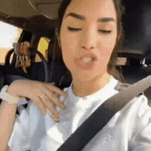 kimberly kim loaiza car sing cute kimberly kim loaiza car sing cute