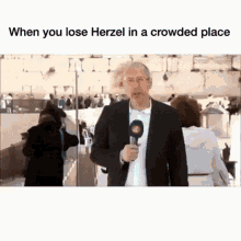 Herzel Camera Block GIF - Herzel Camera Block Interrupted Journalist GIFs