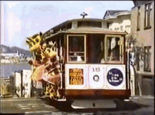 Toys R Us San Francisco Cable Car System GIF - Toys R Us San Francisco Cable Car System San Francisco GIFs