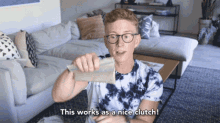This Works As A Nice Clutch Tyler Oakley GIF - This Works As A Nice Clutch This Works Nice Clutch GIFs